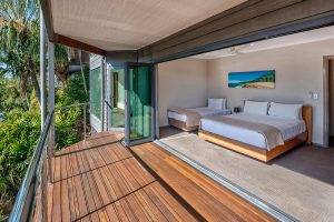 bedrooms-2-and-3-queen-beds