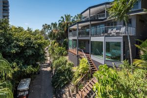 kaylan-house-3-storey-luxury-home